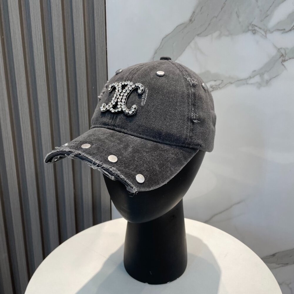 Celine's new classic fashion baseball cap